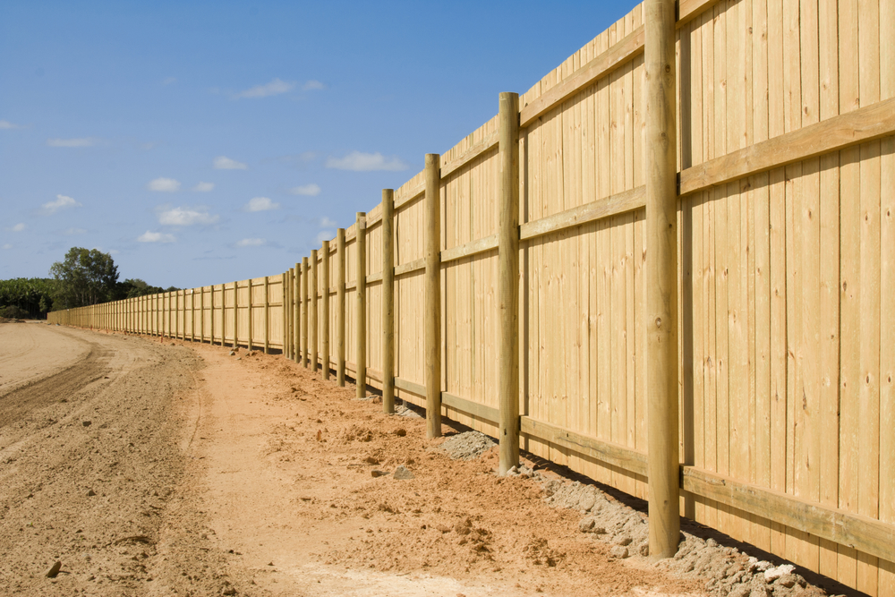 5 Questions to Ask Before Building a Fence 
